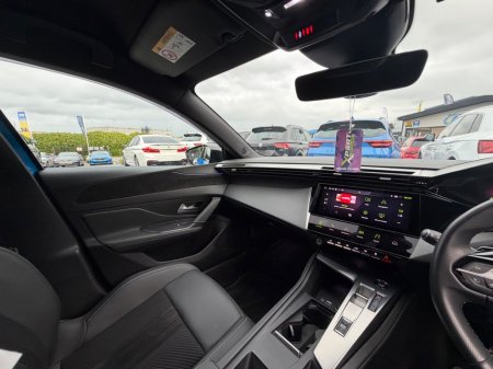 2023 Peugeot 308 - photo 23