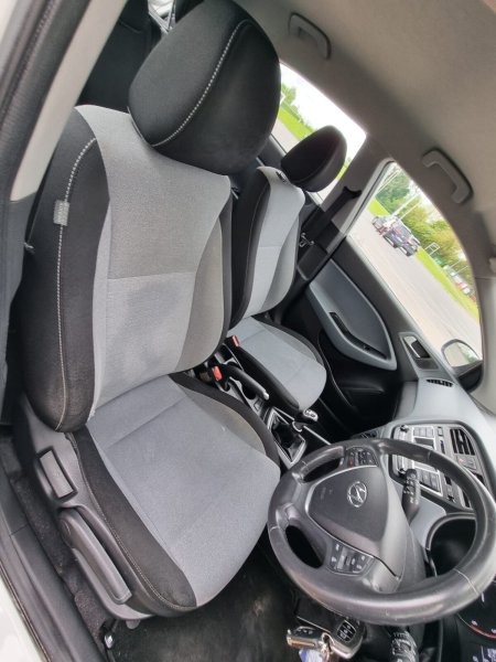 2016 Hyundai i20 - photo 16