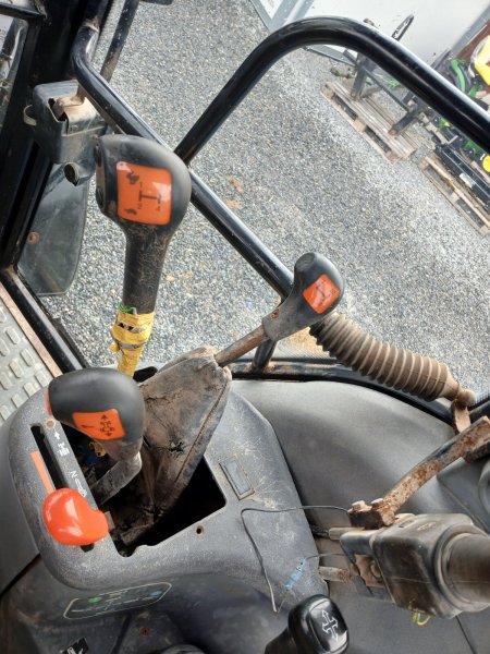 2010 Ford New Holland Ts110 - photo 6