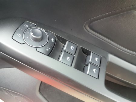2023 Ford Focus - photo 12