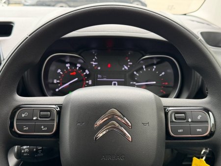 2023 Citroen Berlingo - photo 15