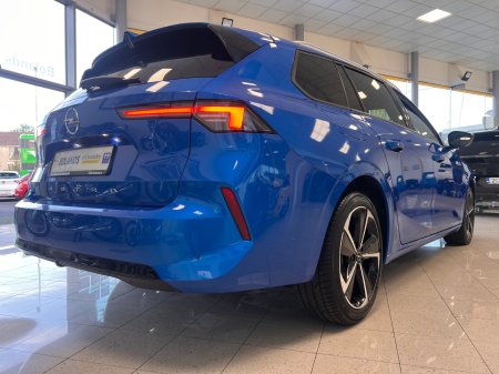 2024 Opel Astra Elegance 1.5 Turbo D 130PS 8 Speed Auto