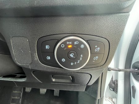 2020 Ford Focus - photo 14