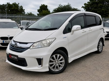 2015 Honda Freed - photo 3
