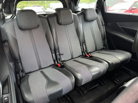 2021 Peugeot 5008 - photo 20