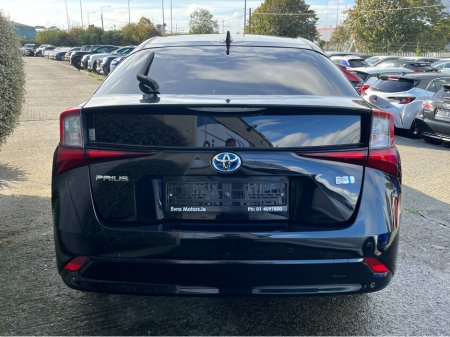 2020 Toyota Prius - photo 7