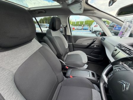 2018 Citroen Grand C4 Spacetourer - photo 18