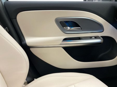 2026 Mercedes-Benz GLB - photo 14