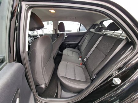 2019 Kia Rio - photo 31