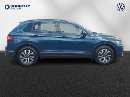 2022 Volkswagen Tiguan - photo 4