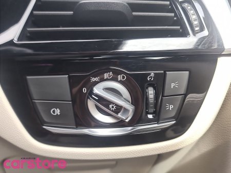 2022 BMW 5-Series - photo 26