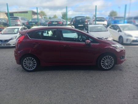 2014 Ford Fiesta - photo 11