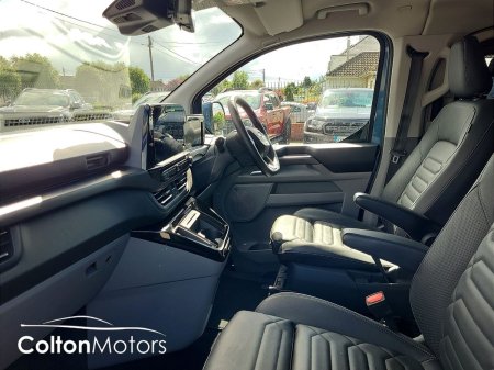 2025 Ford Tourneo Custom - photo 10