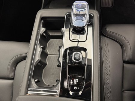 2026 Volvo XC90 - photo 16