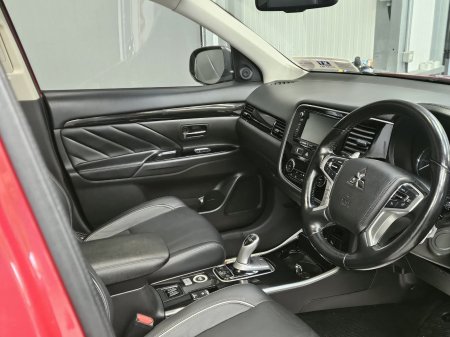 2017 Mitsubishi Outlander - photo 21
