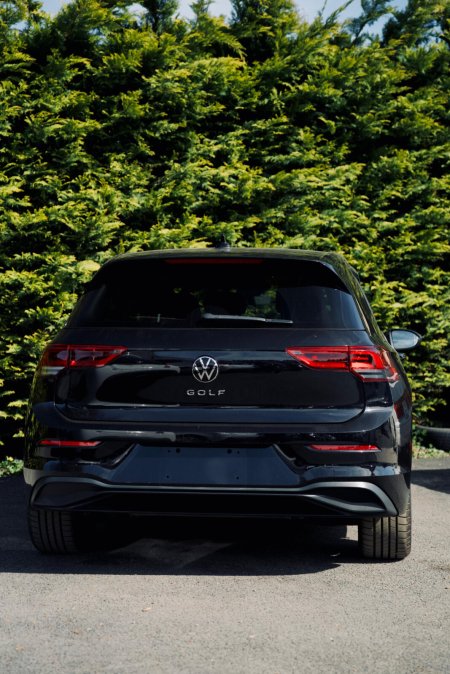 2023 Volkswagen Golf - photo 4