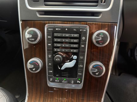 2018 Volvo V60 - photo 33