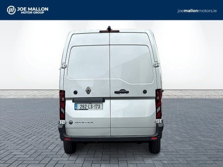 2026 Renault Master - photo 5