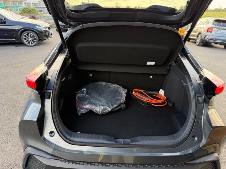 2024 Toyota C-HR - photo 10