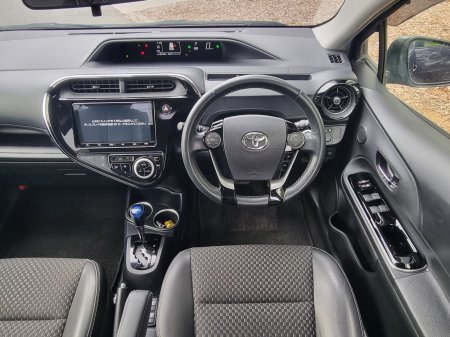 2019 Toyota Aqua - photo 22