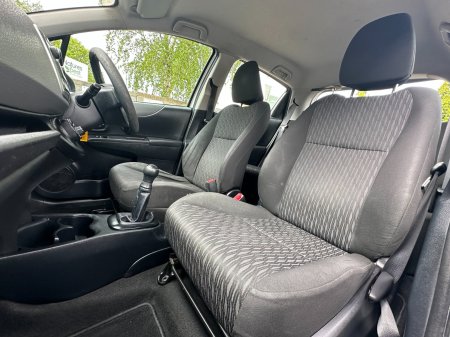 2014 Toyota Yaris - photo 13