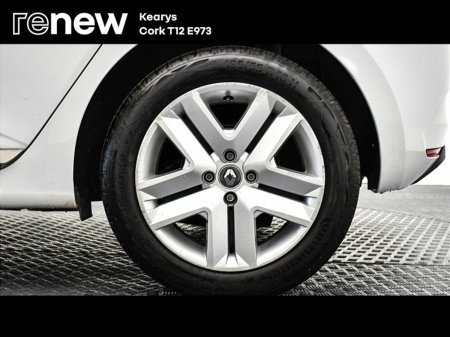 2021 Renault Clio - photo 9