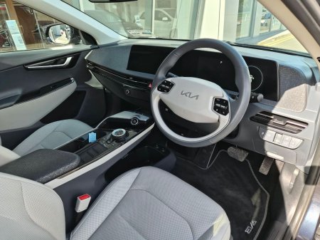 2023 Kia EV6 - photo 10