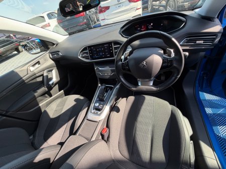 2021 Peugeot 308 - photo 17