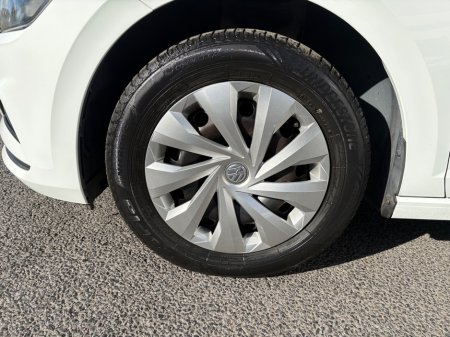 2018 Volkswagen Polo - photo 12