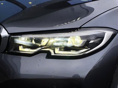 2021 BMW 3-Series - photo 21