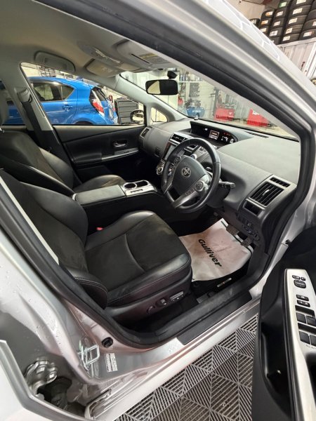 2017 Toyota Prius - photo 28