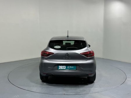 2023 Renault Clio - photo 7