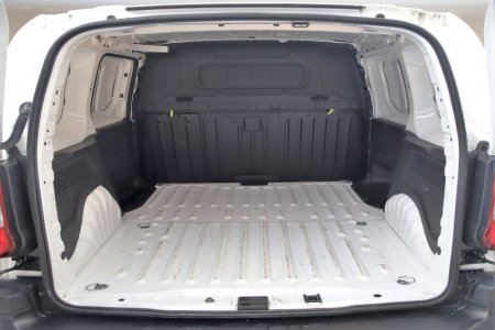 2022 Opel Combo - photo 23