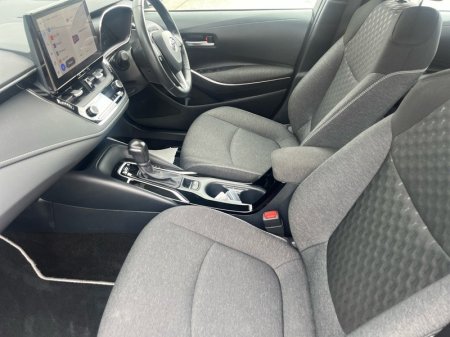2023 Toyota Corolla - photo 6