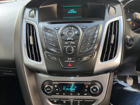 2014 Ford Focus - photo 14