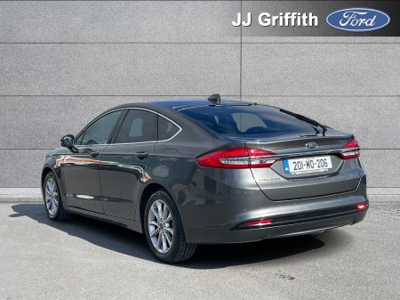 2020 Ford Mondeo - photo 2