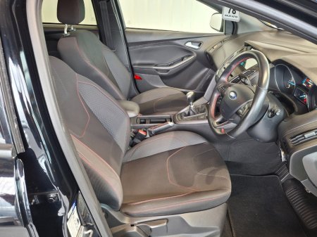2018 Ford Focus - photo 10