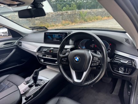 2020 BMW 5-Series - photo 5