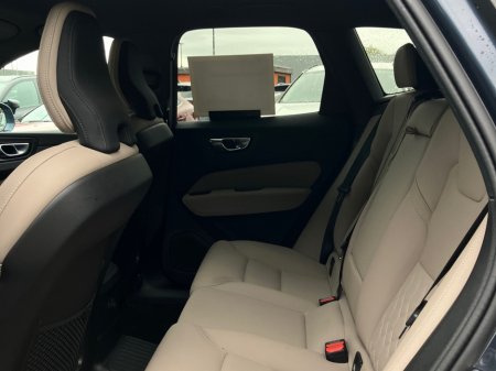 2026 Volvo XC60 - photo 6