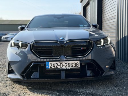 2024 BMW M5 - photo 3