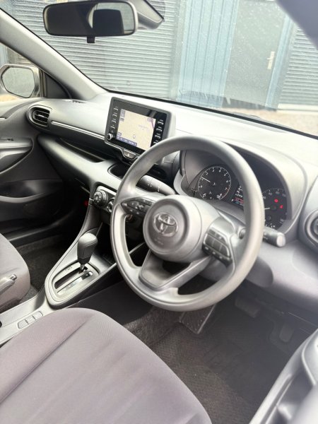 2021 Toyota Yaris - photo 7