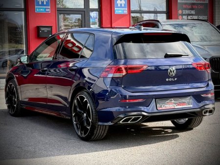 2024 Volkswagen Golf - photo 6