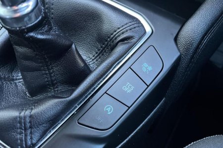 2019 Ford Focus - photo 36