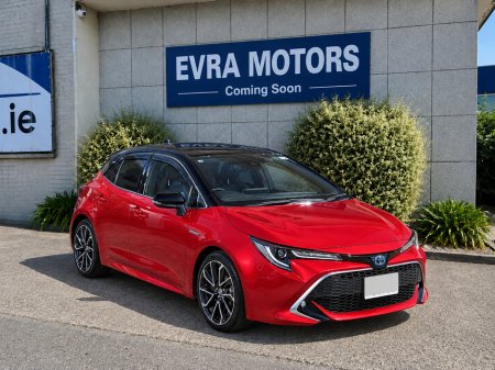2020 Toyota Corolla SPORT AUTOMATIC HYBRID 1.8 PETROL //LOW MILES//HEATED SEATS//REVERSE CAMERA//KEYLESS ENTRY//ADAPTIVE