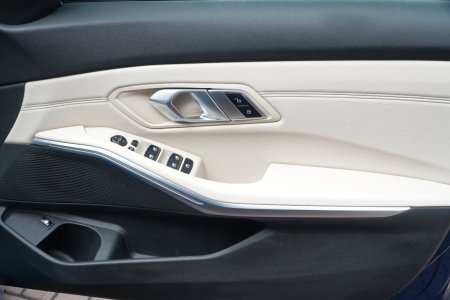 2021 BMW 3-Series - photo 10