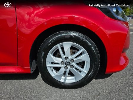 2024 Toyota Yaris - photo 16