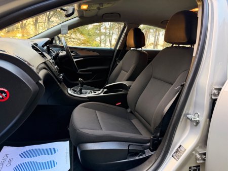 2011 Opel Insignia - photo 21