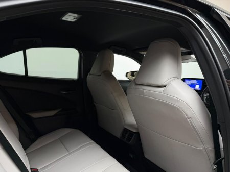 2023 Lexus UX - photo 12