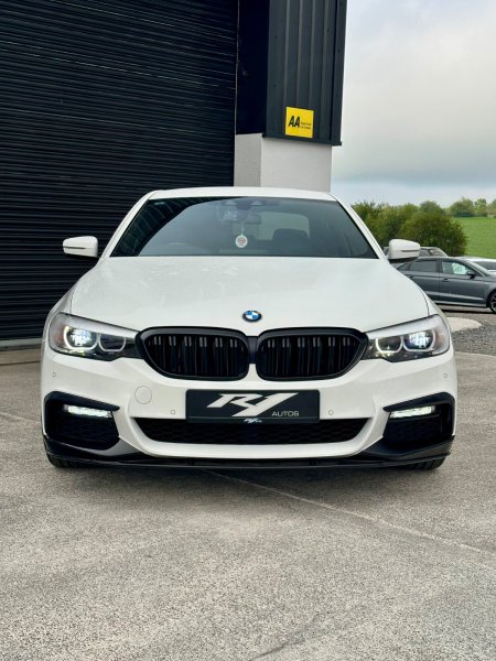 2017 BMW 5-Series - photo 3