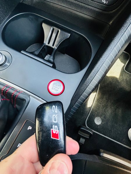 2020 Audi SQ2 - photo 29